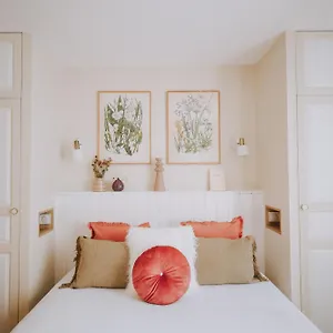 3* Aparthotel Apparts' Solferino -centre Gare