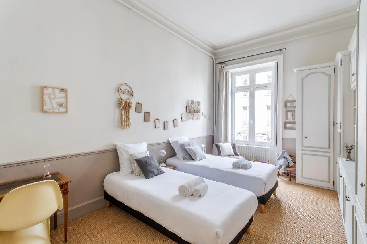 Le Thabor Apartment Rennes France